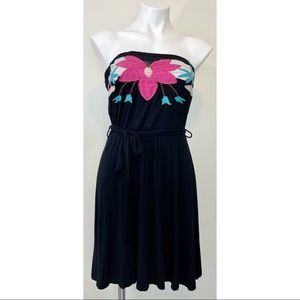 Forever 21 Retro Floral Appliqué Dress